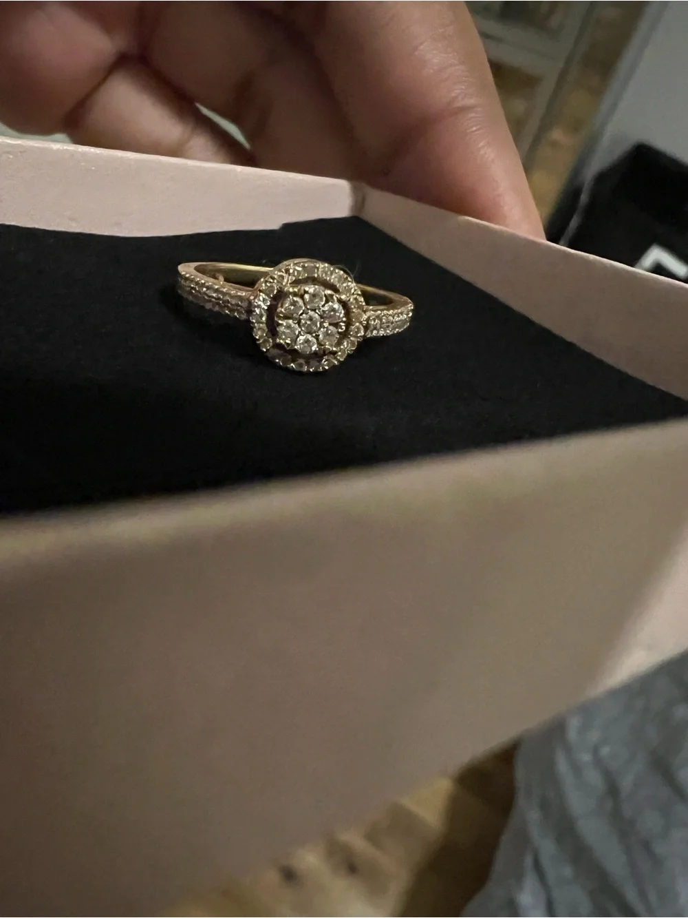 Diamond cut 14K wedding ring